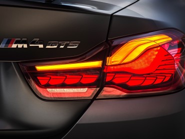 BMW se adelanta con la tecnología OLED