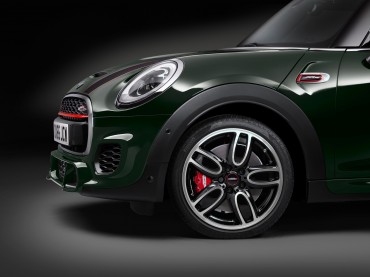 MINI presenta el John Cooper Works Cabrio