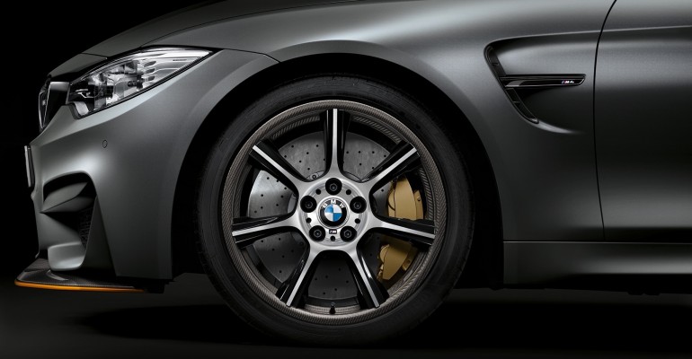 El BMW M4 GTS será el primer vehículo del mundo con llantas de carbono opcionales