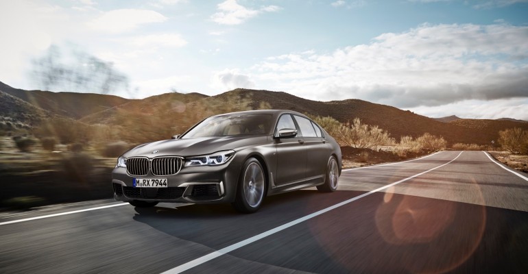 BMW presenta el nuevo M760Li xDrive