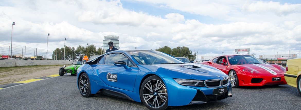 Presentación Track Days de 8000vueltas