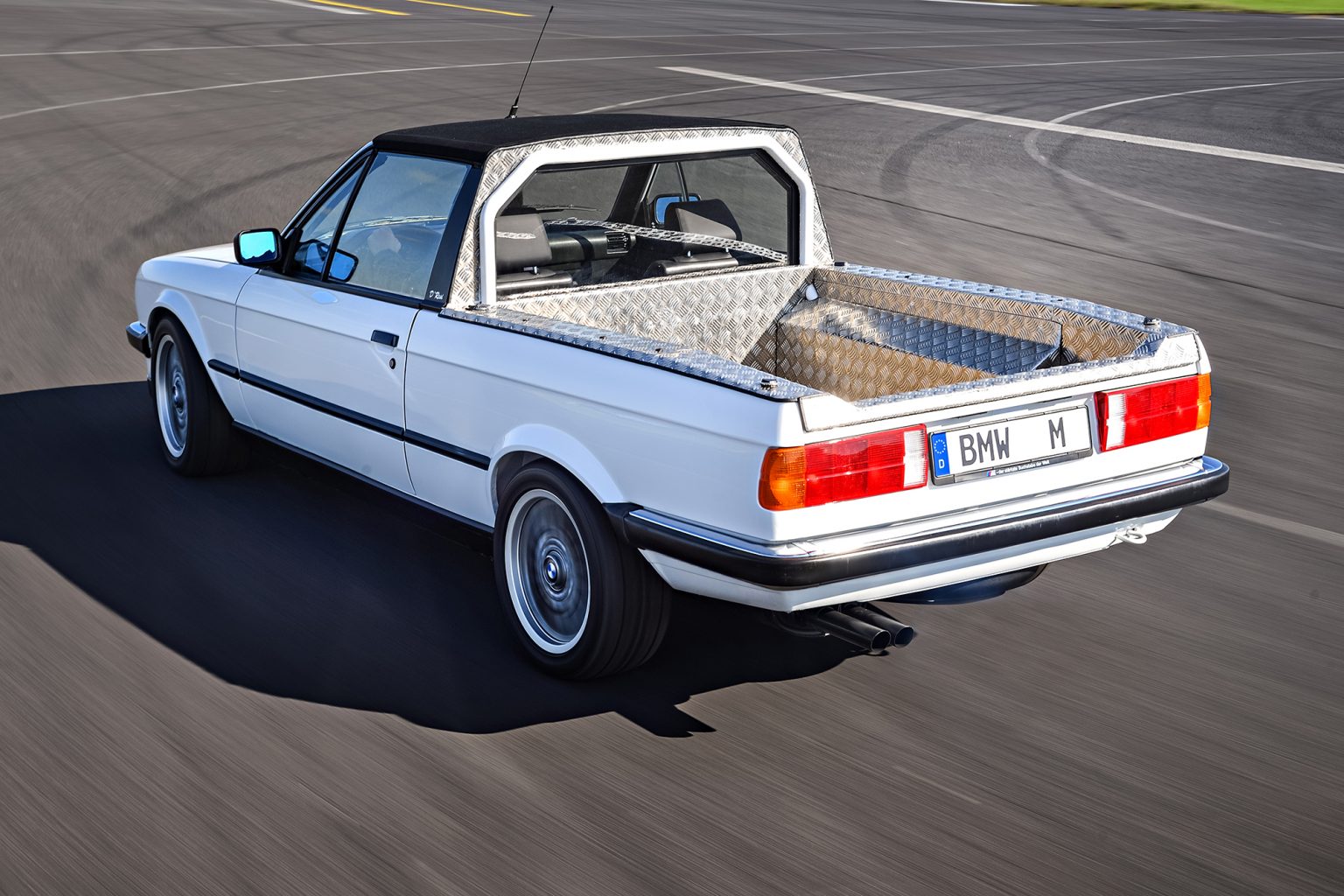 p90236472_highres_the-bmw-m3-pickup-co