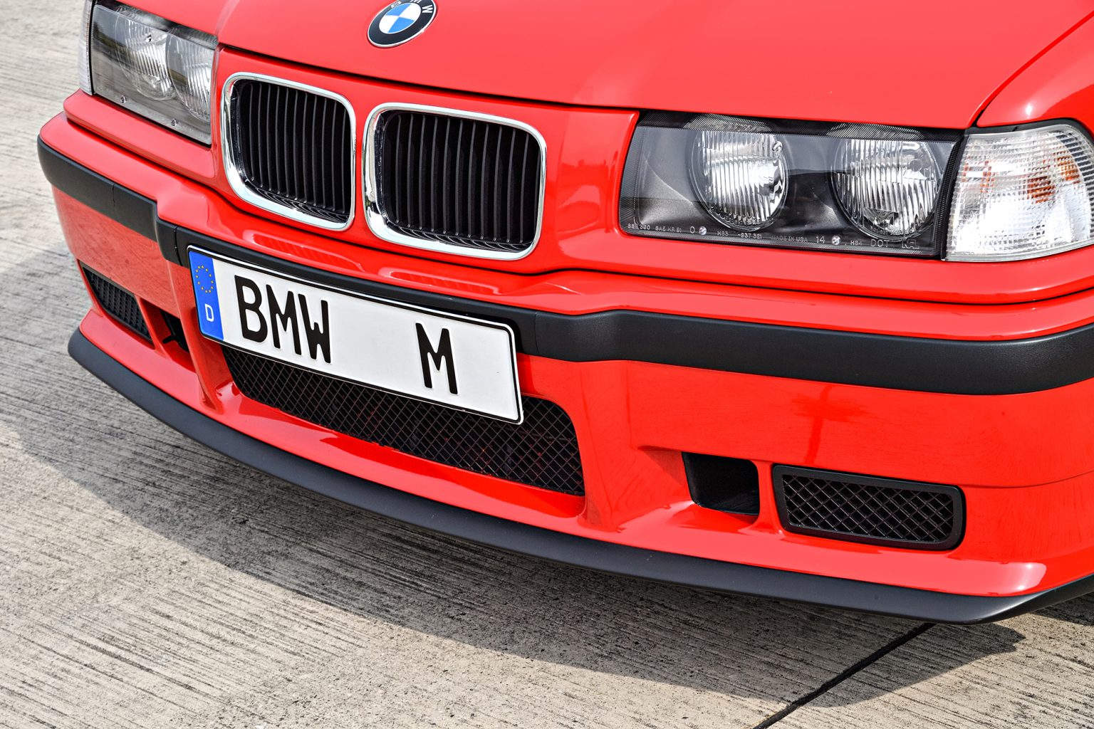 p90236511_highres_the-bmw-m3-compact-e