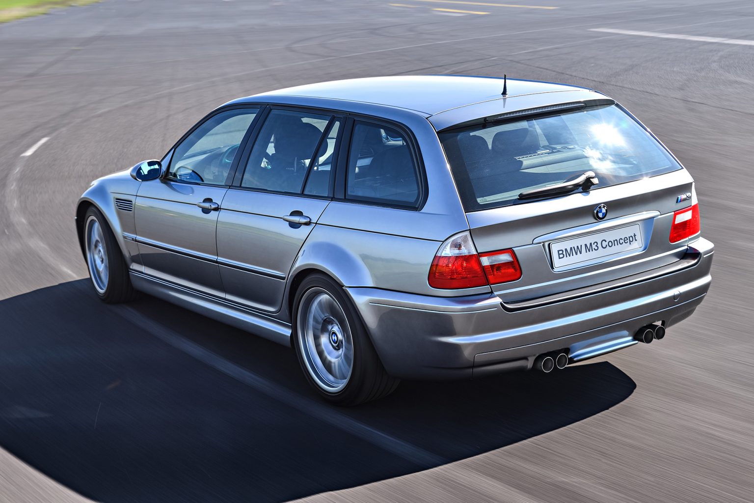 p90236642_highres_the-bmw-m3-touring-c