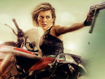 BMW S 1000 XR: Matando zombies en Resident Evil