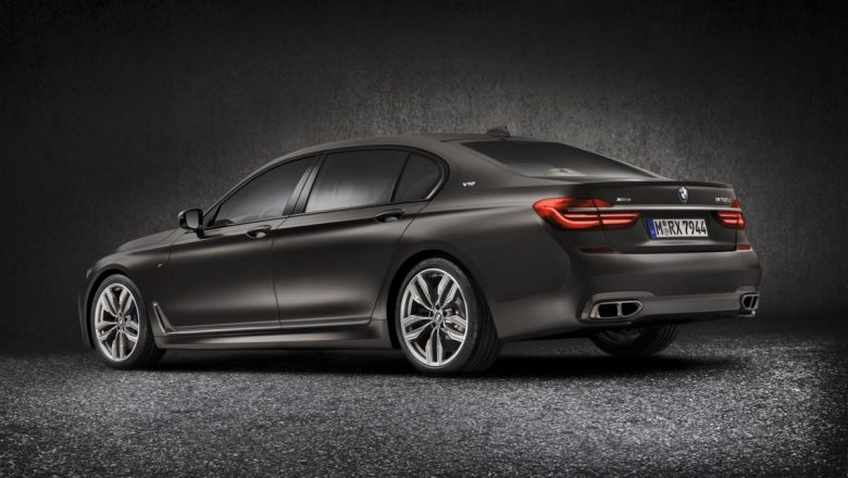 Analizando el Nuevo BMW M760i Xdrive 2017