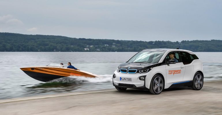 BMW i con las fuerabordas Torqeedo