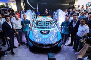 Presentación del Safety Car BMW i8