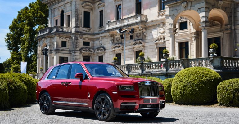 Rolls-Royce Cullinan en Villa d’Este