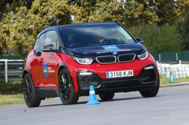 Curso de conducción de vehículos eléctricos